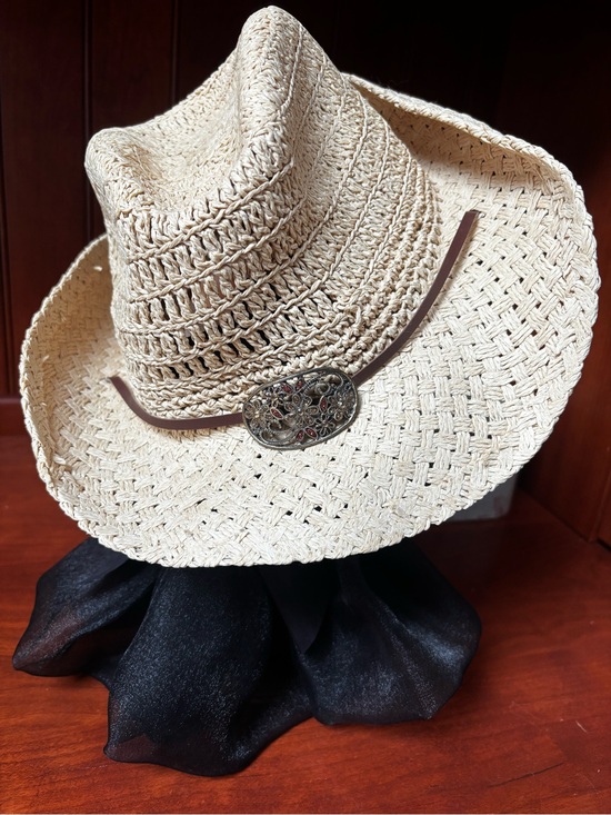 Accessories - Boho western style cowgirl woven straw hat with floral accent